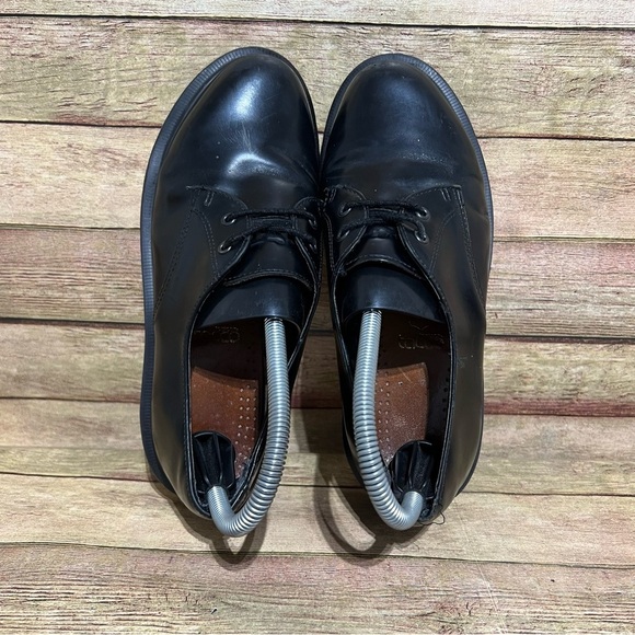Dr. Martens Nlack Patent Leather Brook Low Boots - Picture 7 of 9